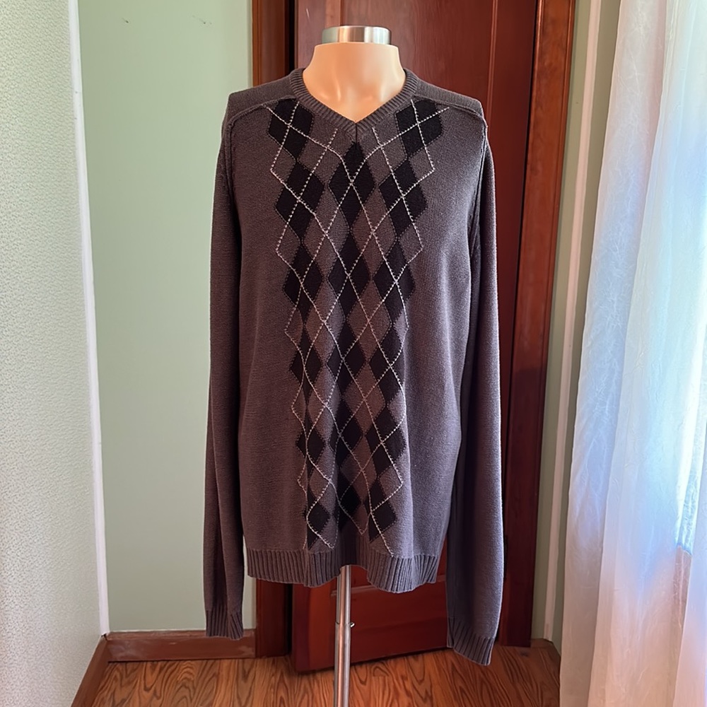 xg Men’s Argyle-pattern Sweater, Size L